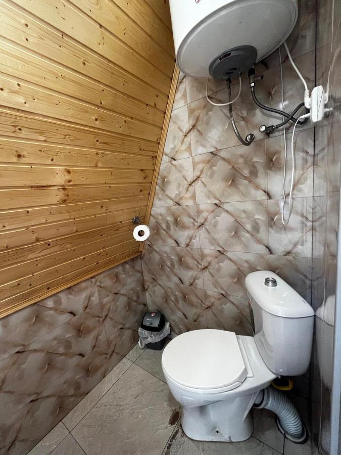 Guesthouse Data Mestia Exterior photo