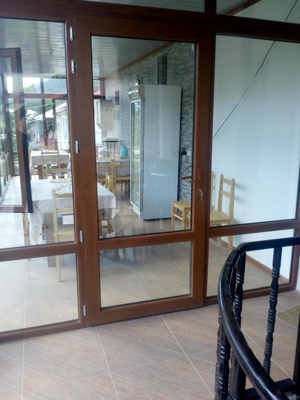 Guesthouse Data Mestia Exterior photo